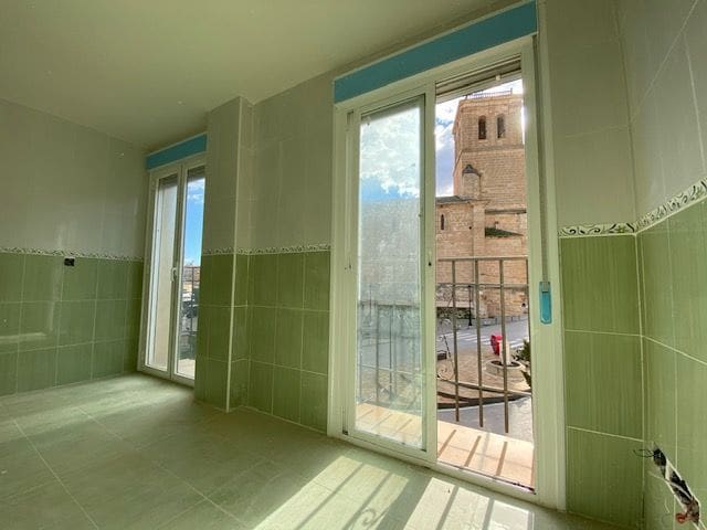 4 soverom Leilighet til salgs i Sacedon - € 133 920 (Ref: 9177219)