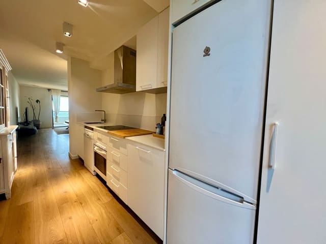 Appartement de 3 chambres à louer à Albufereta, Alicante ville avec piscine garage - 1 550 € (Ref: 9200303)