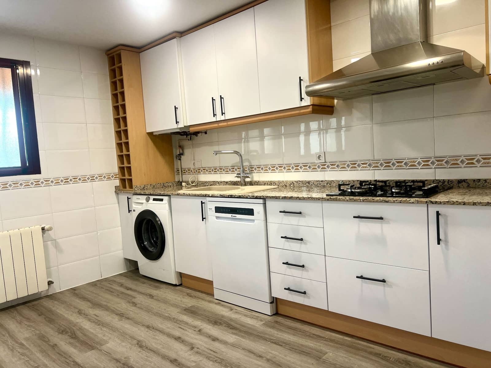 4 soverom Bungalow til salgs i Alicante by med svømmebasseng garasje - € 615 000 (Ref: 9296680)