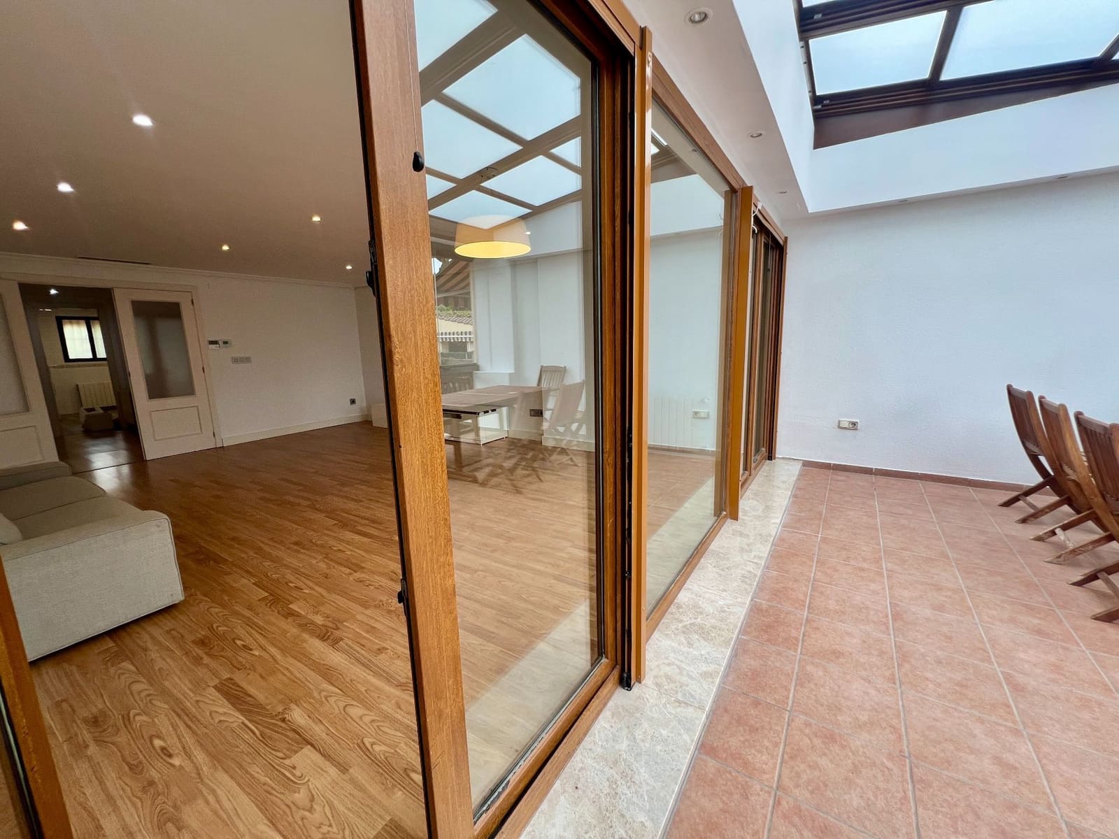 4 soverom Bungalow til salgs i Alicante by med svømmebasseng garasje - € 615 000 (Ref: 9296680)