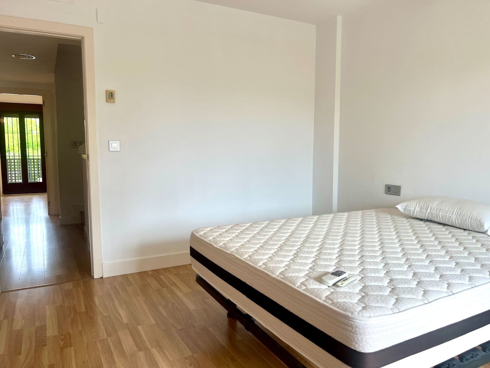 4 soverom Bungalow til salgs i Alicante by med svømmebasseng garasje - € 615 000 (Ref: 9296680)