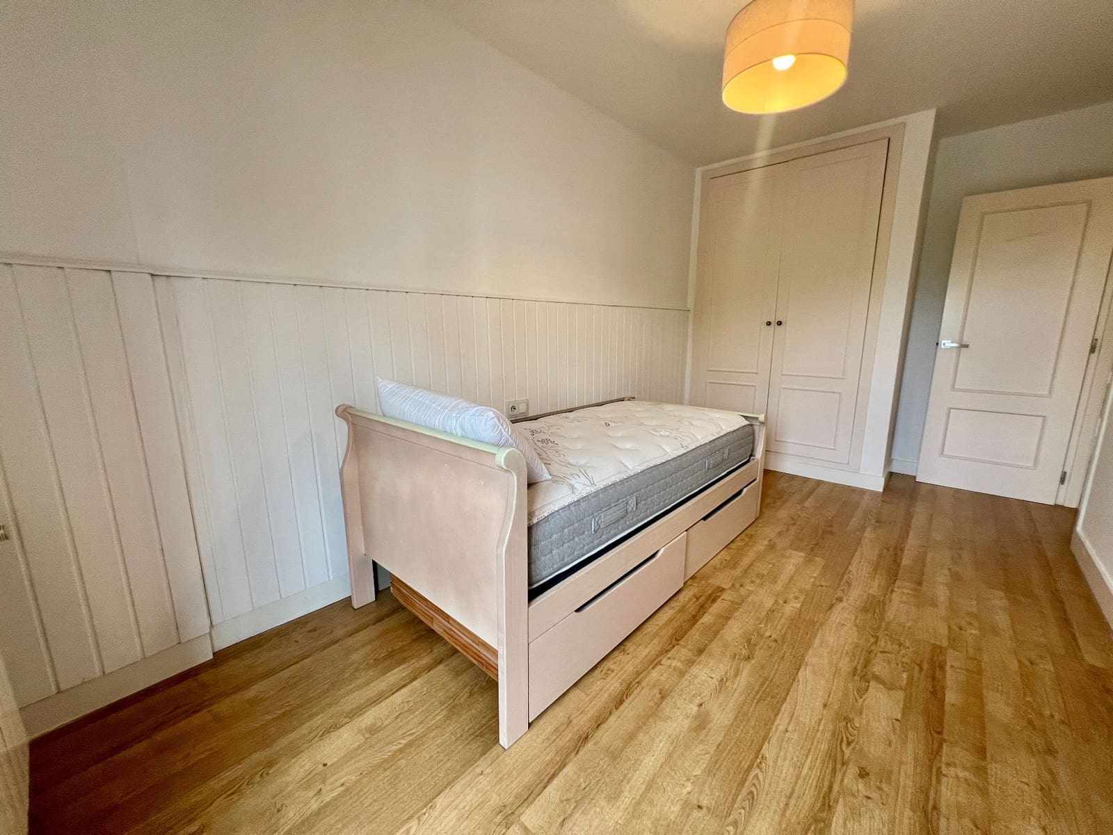 4 soverom Bungalow til salgs i Alicante by med svømmebasseng garasje - € 615 000 (Ref: 9296680)