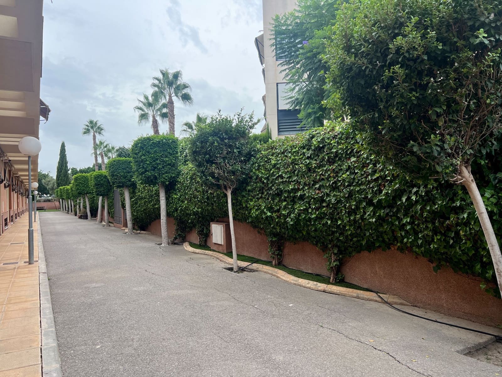 4 soverom Bungalow til salgs i Alicante by med svømmebasseng garasje - € 615 000 (Ref: 9296680)