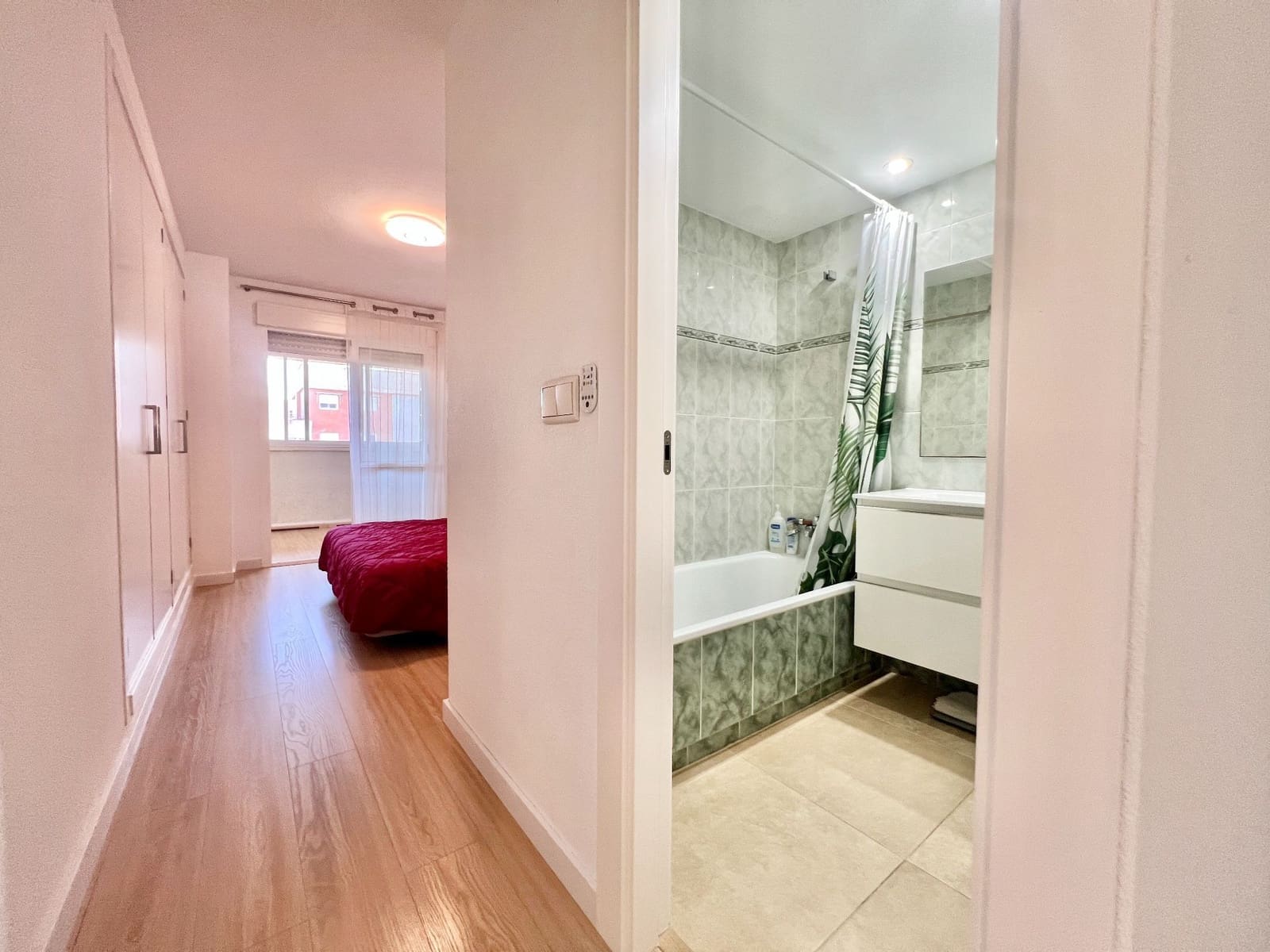 3 soverom Leilighet til salgs i Alicante by med svømmebasseng garasje - € 398 000 (Ref: 9419382)