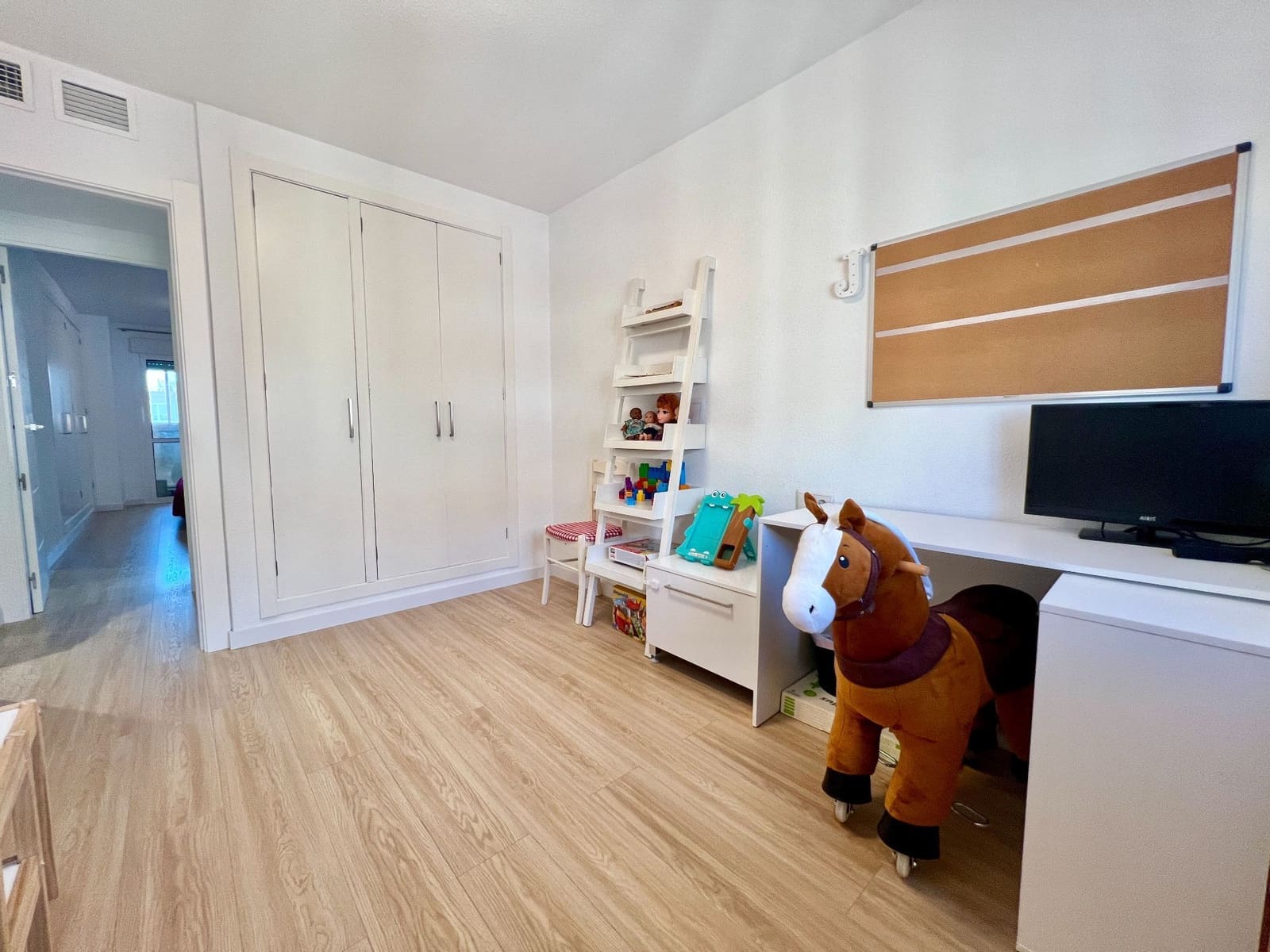 3 soverom Leilighet til salgs i Alicante by med svømmebasseng garasje - € 398 000 (Ref: 9419382)