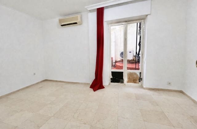 8 Zimmer Wohnung zu verkaufen in Ensanche - Diputacion, Alicante / Alacant Stadt - 553.000 € (Ref: 9461804)