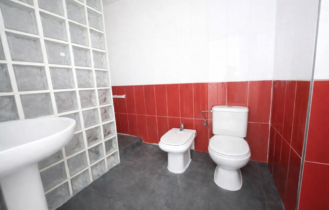 8 bedroom Flat for sale in Alicante / Alacant city - € 553,000 (Ref: 9461804)