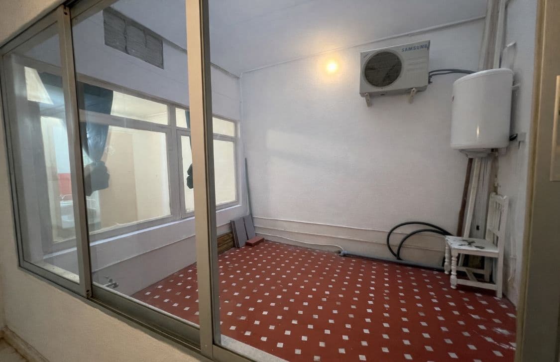 8 bedroom Flat for sale in Alicante / Alacant city - € 553,000 (Ref: 9461804)