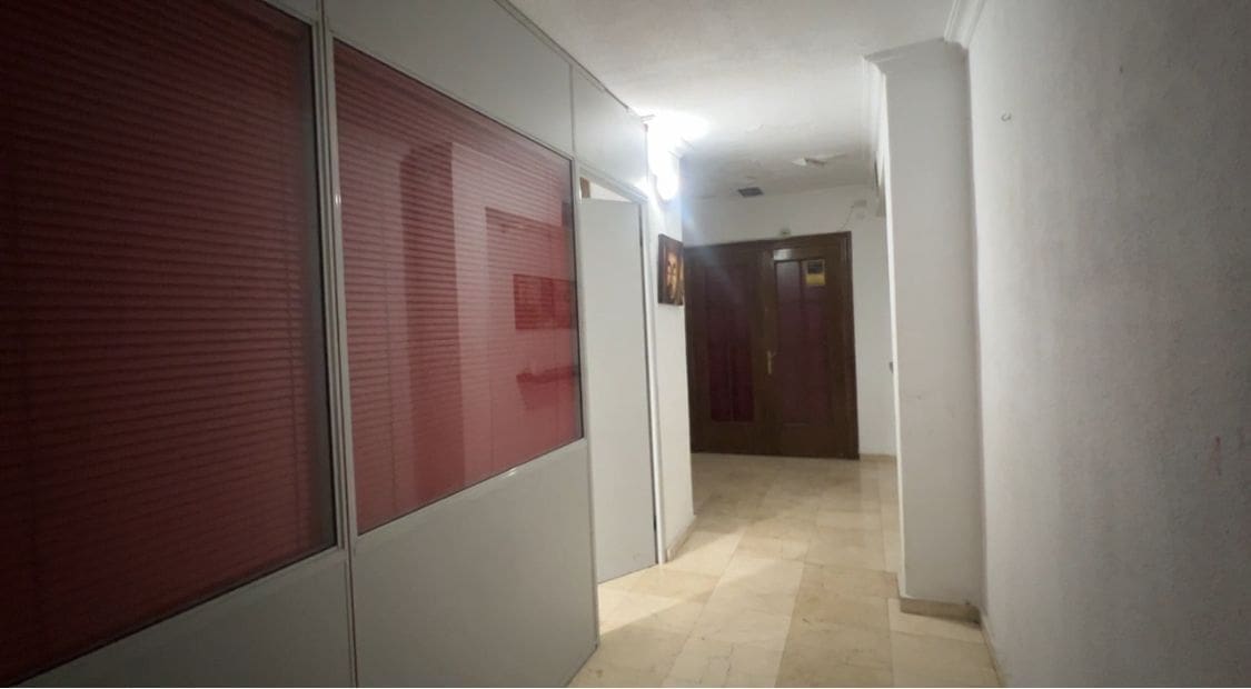 8 bedroom Flat for sale in Alicante / Alacant city - € 553,000 (Ref: 9461804)