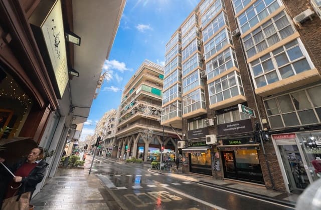 8 sypialnia Mieszkanie na sprzedaż w Ensanche - Diputacion, Miasto Alicante / Alacant - 498 000 € (Ref: 9461804)