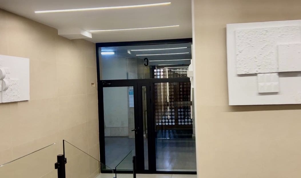 8 bedroom Flat for sale in Alicante / Alacant city - € 553,000 (Ref: 9461804)