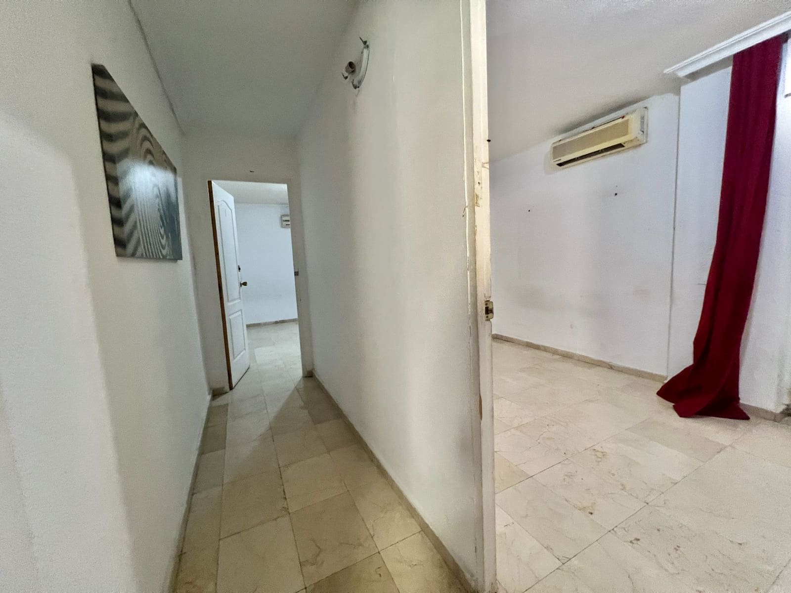 8 bedroom Flat for sale in Alicante / Alacant city - € 553,000 (Ref: 9461804)