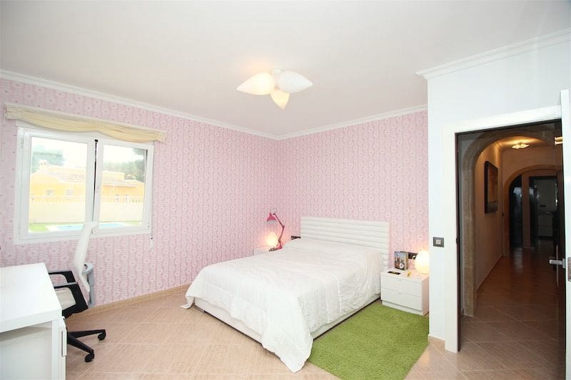 5 sypialnia Willa na sprzedaż w Benissa z basenem garażem - 1 650 000 € (Ref: 9537238)