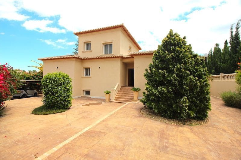 5 sypialnia Willa na sprzedaż w Benissa z basenem garażem - 1 650 000 € (Ref: 9537238)