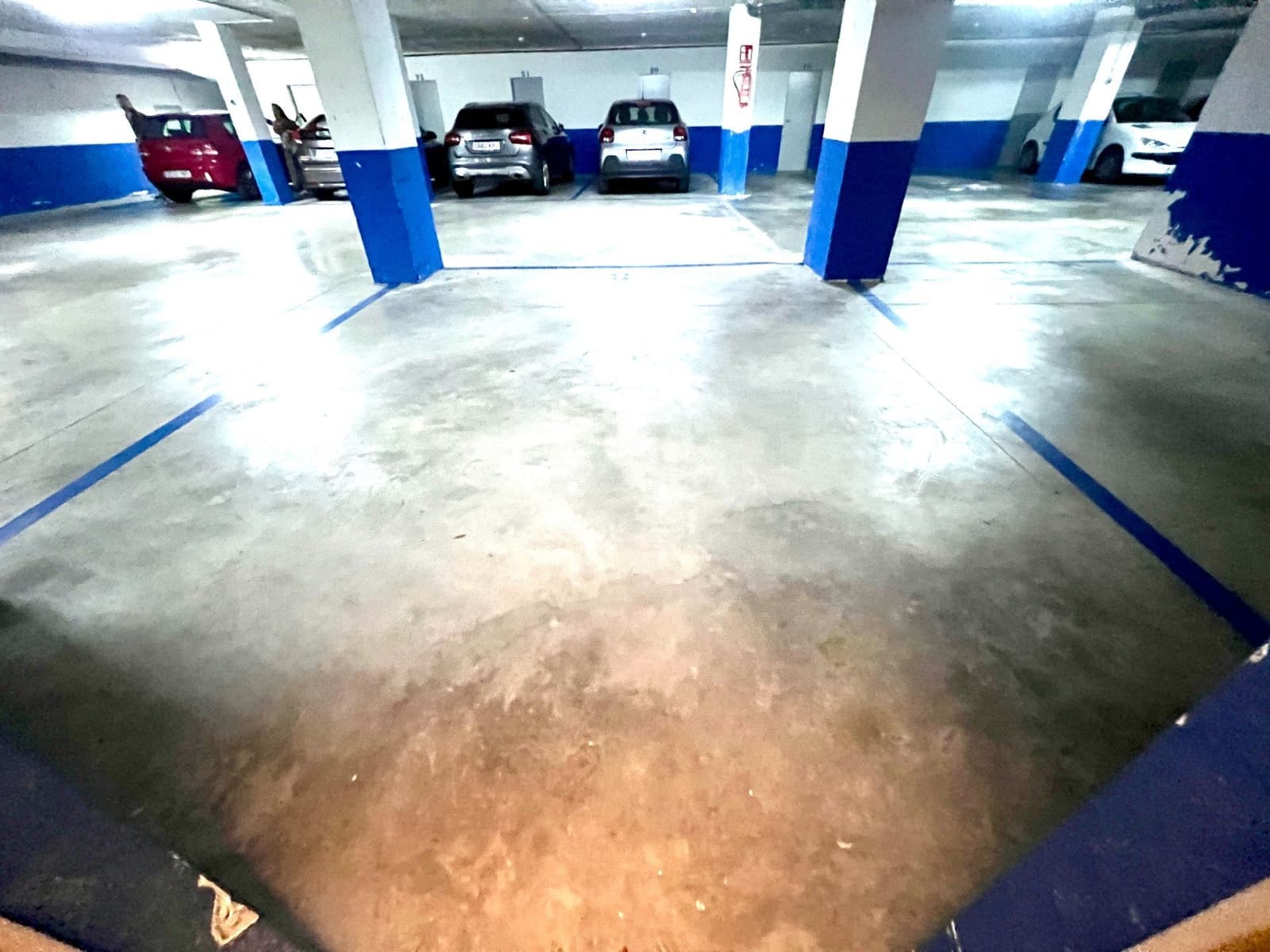 2 bedroom Flat for sale in Alicante / Alacant city with pool garage - € 372,000 (Ref: 9537239)