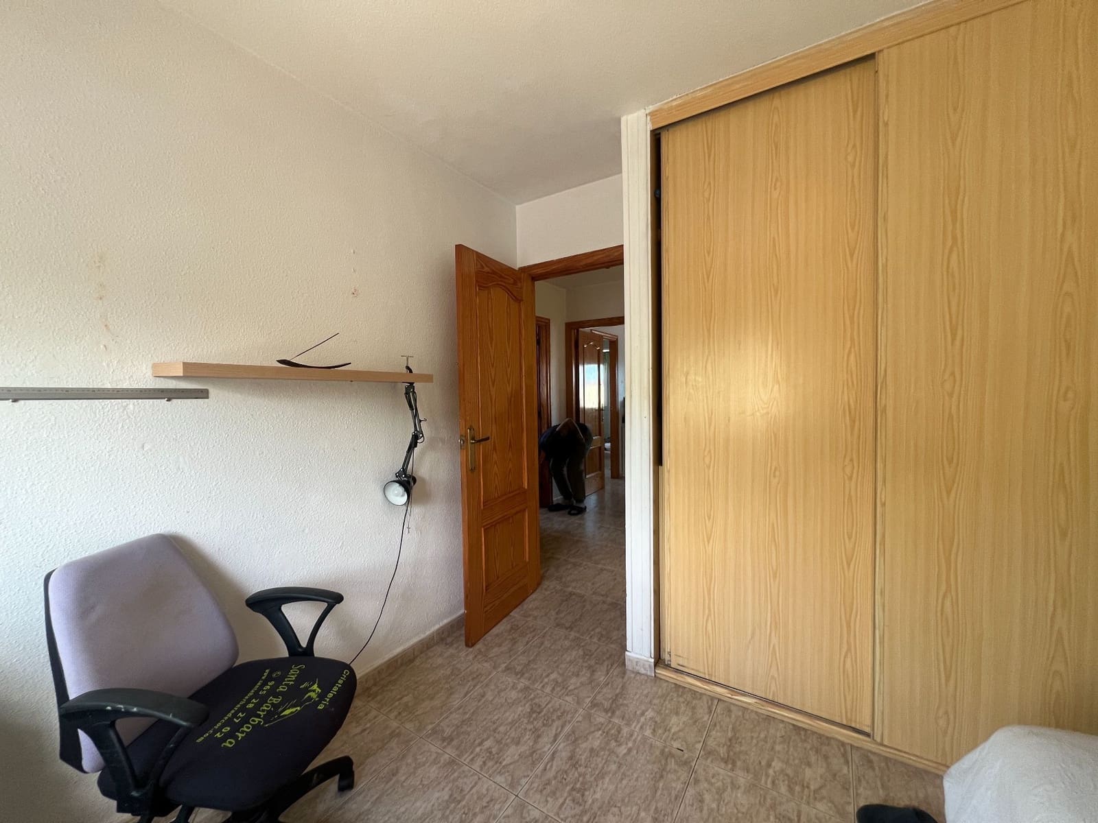 6 makuuhuone Paritalo myytävänä paikassa San Vicente / Sant Vicent del Raspeig mukana uima-altaan 
autotalli - 565 000 € (Ref: 9557753)