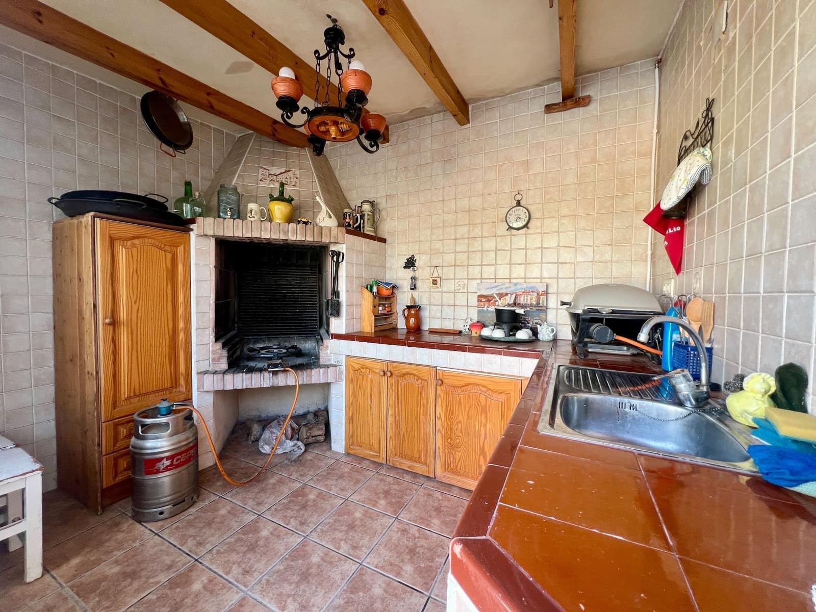 6 makuuhuone Paritalo myytävänä paikassa San Vicente / Sant Vicent del Raspeig mukana uima-altaan 
autotalli - 565 000 € (Ref: 9557753)