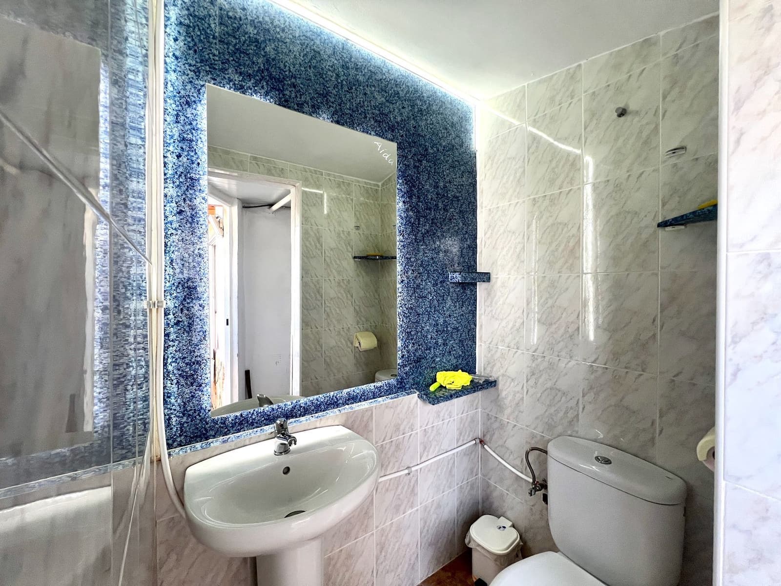 6 makuuhuone Paritalo myytävänä paikassa San Vicente / Sant Vicent del Raspeig mukana uima-altaan 
autotalli - 565 000 € (Ref: 9557753)