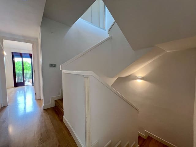 4 soveværelse Villa til leje i Alicante Golf, Alicante by med swimmingpool garage - € 2.375 (Ref: 9599256)