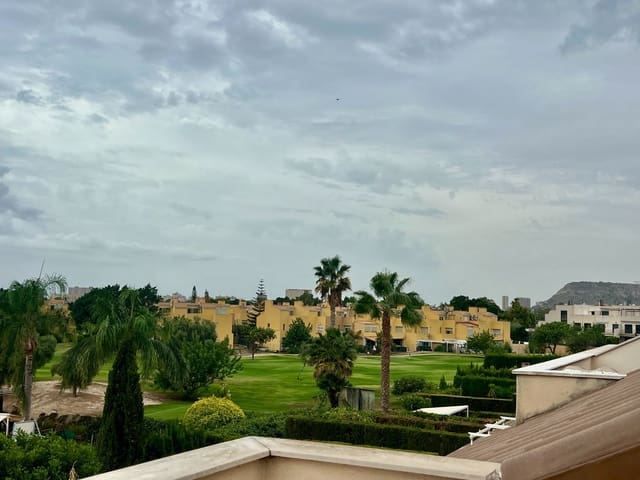 4 slaapkamer Bungalow te huur in Alicante Golf, Alicante stad met zwembad garage - € 2.450 (Ref: 9599256)
