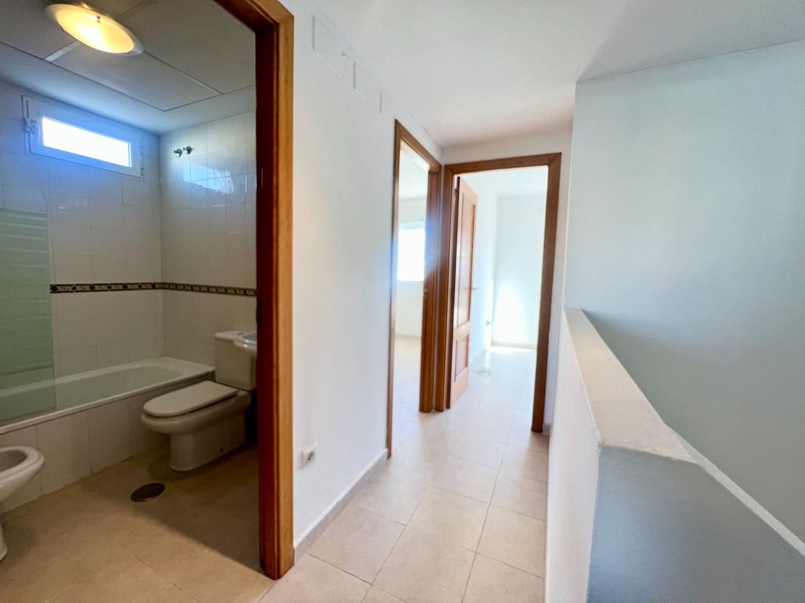 3 slaapkamer Huis te huur in Alicante stad met zwembad garage - € 1.450 (Ref: 9615146)