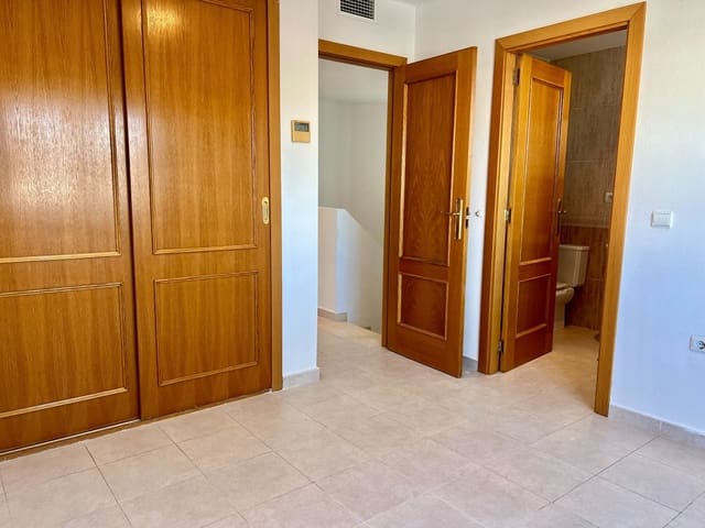 3 slaapkamer Huis te huur in Alicante Golf, Alicante stad met zwembad garage - € 1.450 (Ref: 9615146)
