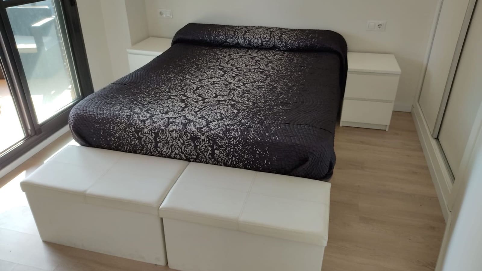 1 quarto Apartamento para arrendar em Alicante cidade com piscina garagem - 1 100 € (Ref: 9741530)