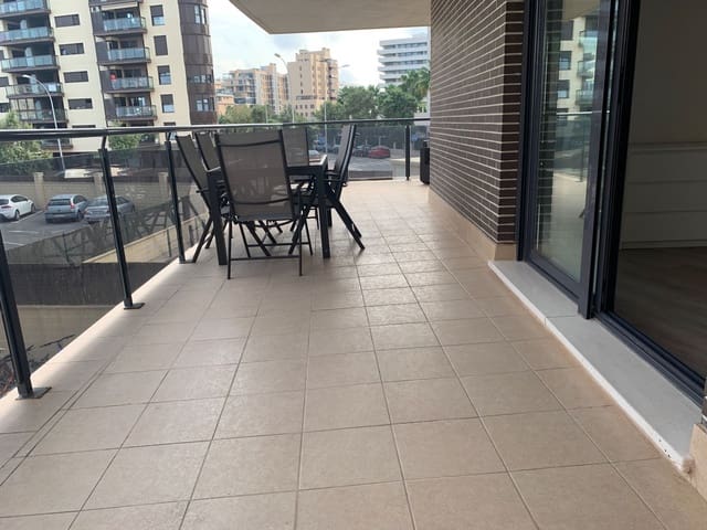 1 quarto Apartamento para arrendar em PAU, Alicante cidade com piscina garagem - 1 100 € (Ref: 9741530)