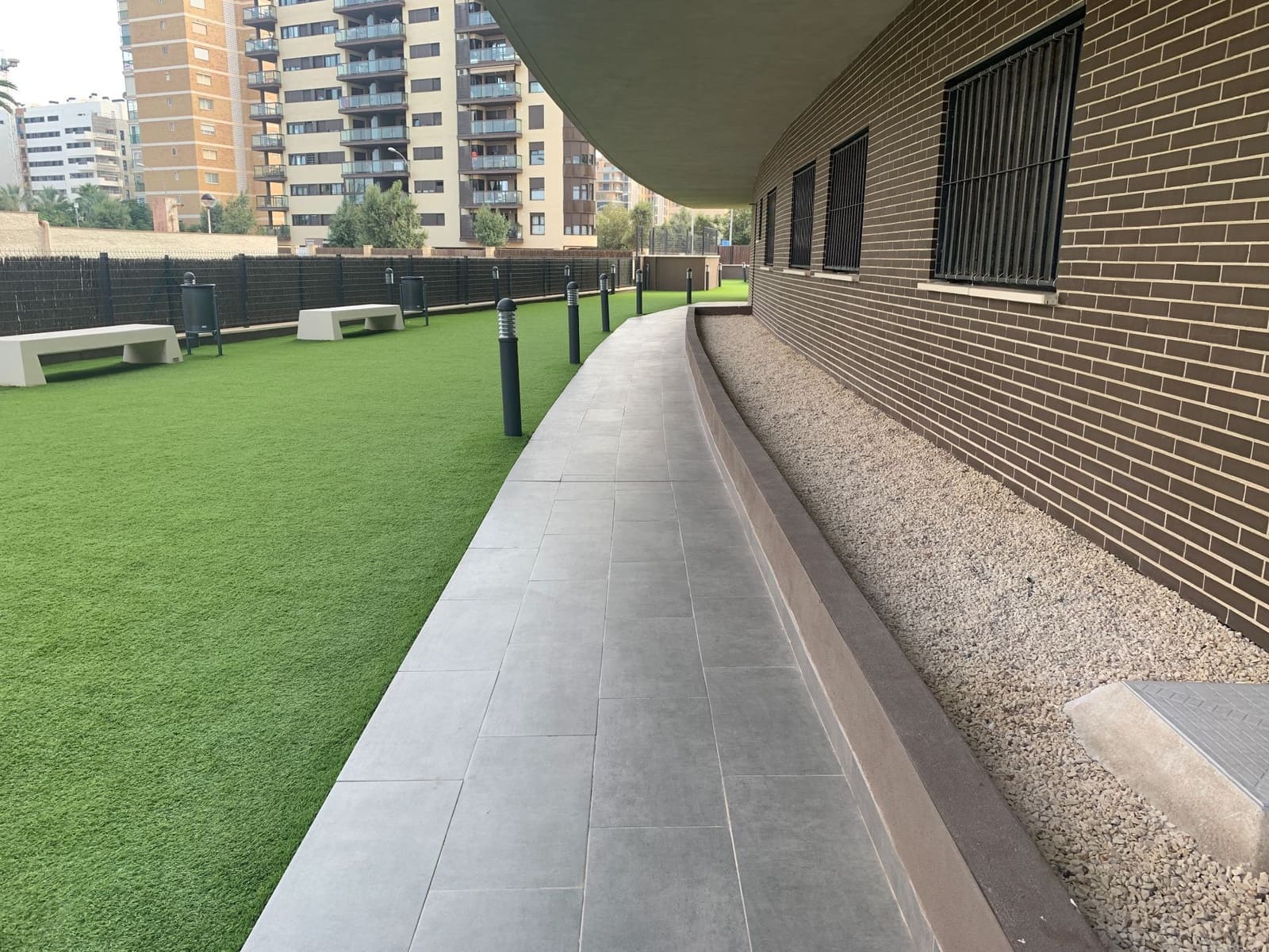 1 quarto Apartamento para arrendar em Alicante cidade com piscina garagem - 1 100 € (Ref: 9741530)