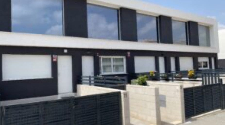 3 Zimmer Bungalow zu verkaufen in Santa Pola mit Pool Garage - 291.000 € (Ref: 9745227)