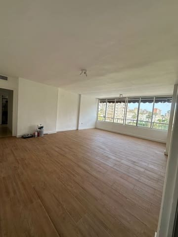 Appartement de 3 chambres à louer à Cabo de las Huertas, Alicante ville avec piscine garage - 1 500 € (Ref: 9763518)