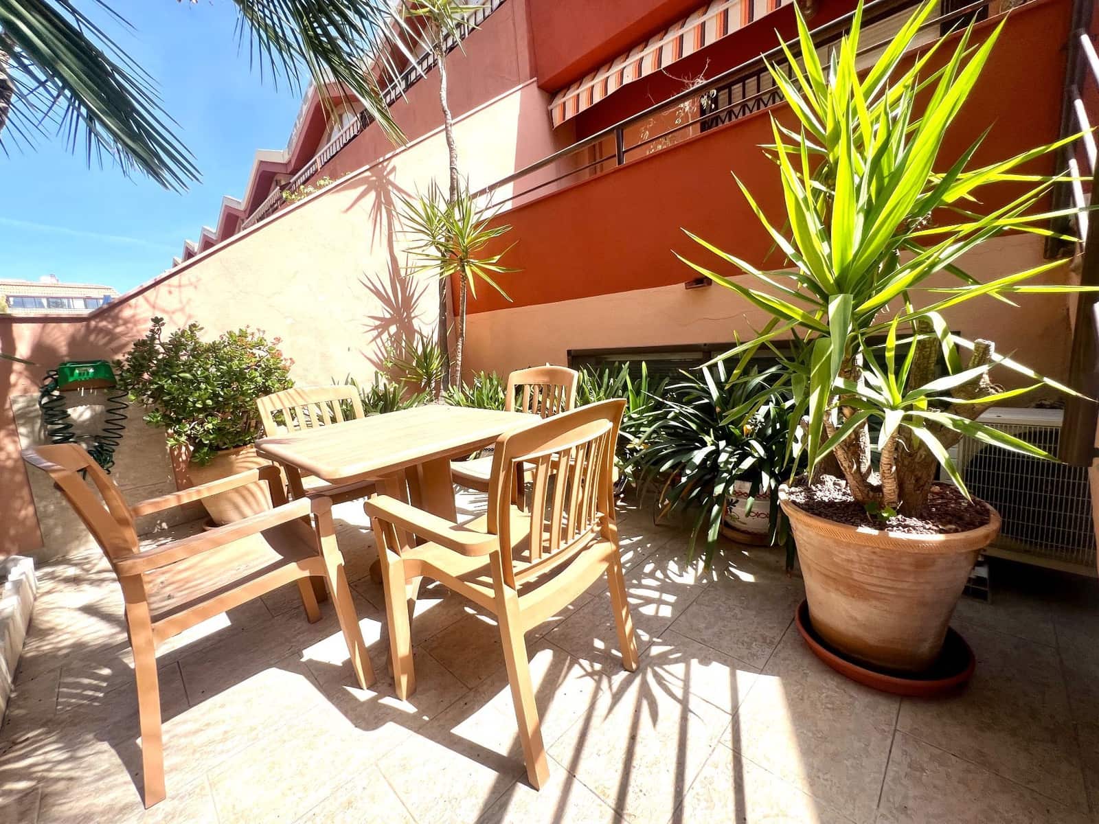 5 quarto Bungalow para venda em Alicante cidade com piscina garagem - 455 000 € (Ref: 9796838)