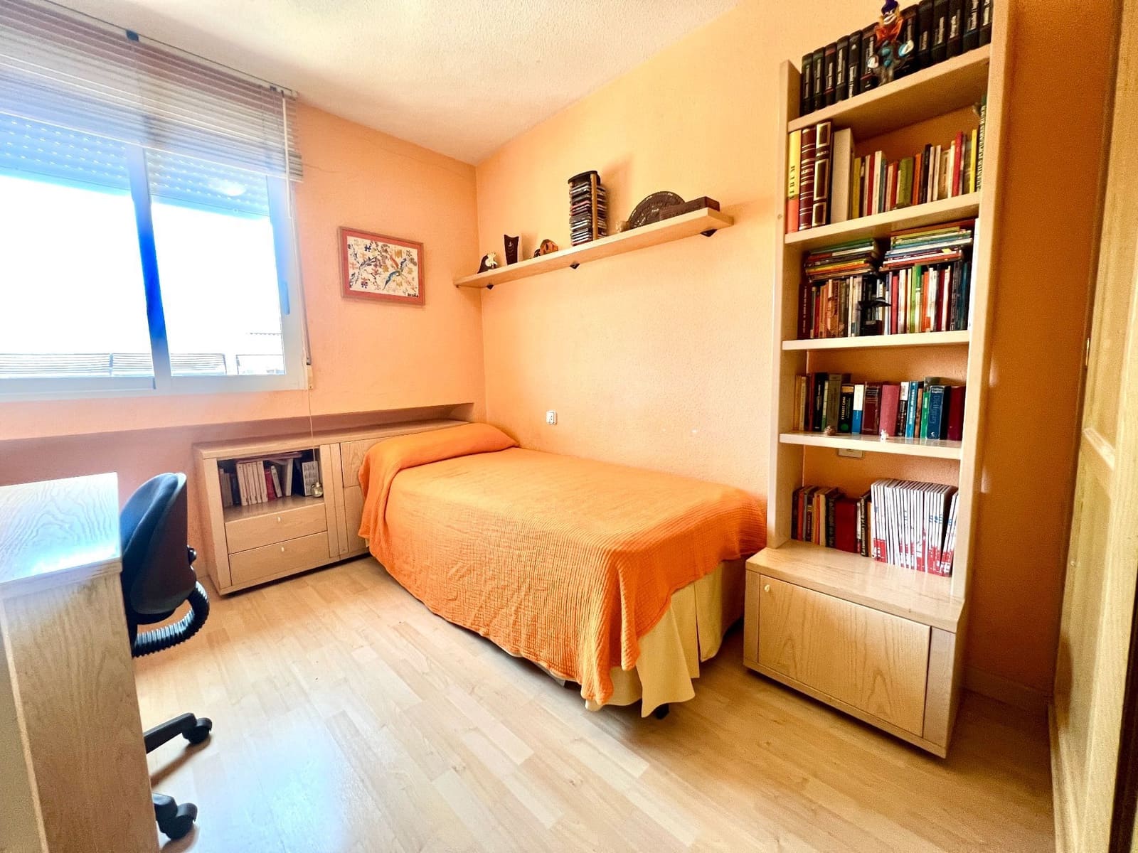 5 quarto Bungalow para venda em Alicante cidade com piscina garagem - 455 000 € (Ref: 9796838)