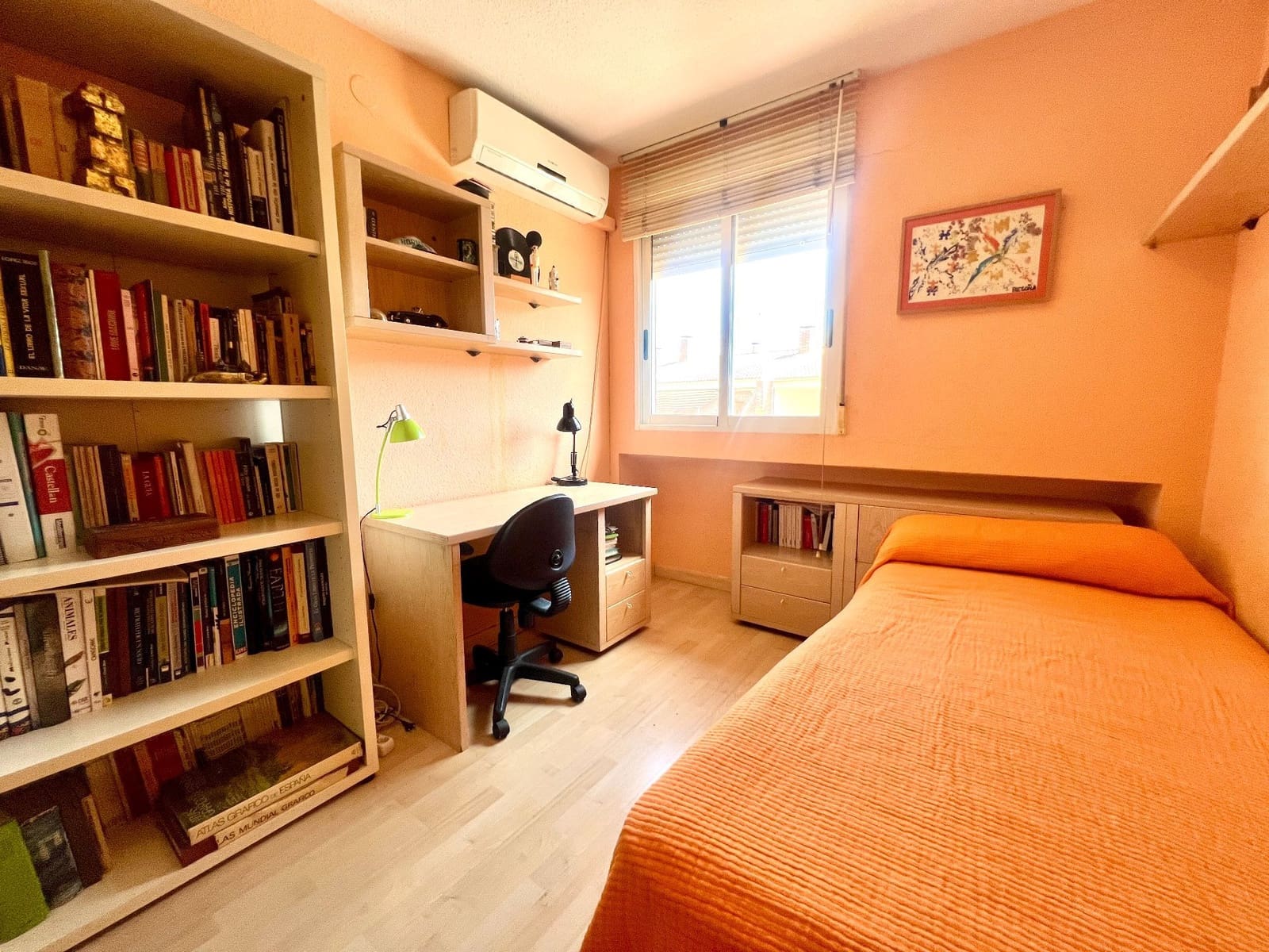 5 quarto Bungalow para venda em Alicante cidade com piscina garagem - 455 000 € (Ref: 9796838)