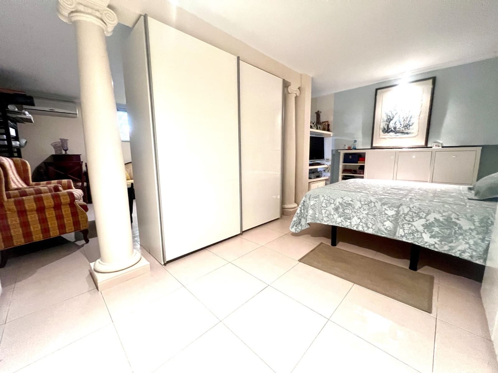 5 quarto Bungalow para venda em Alicante cidade com piscina garagem - 455 000 € (Ref: 9796838)