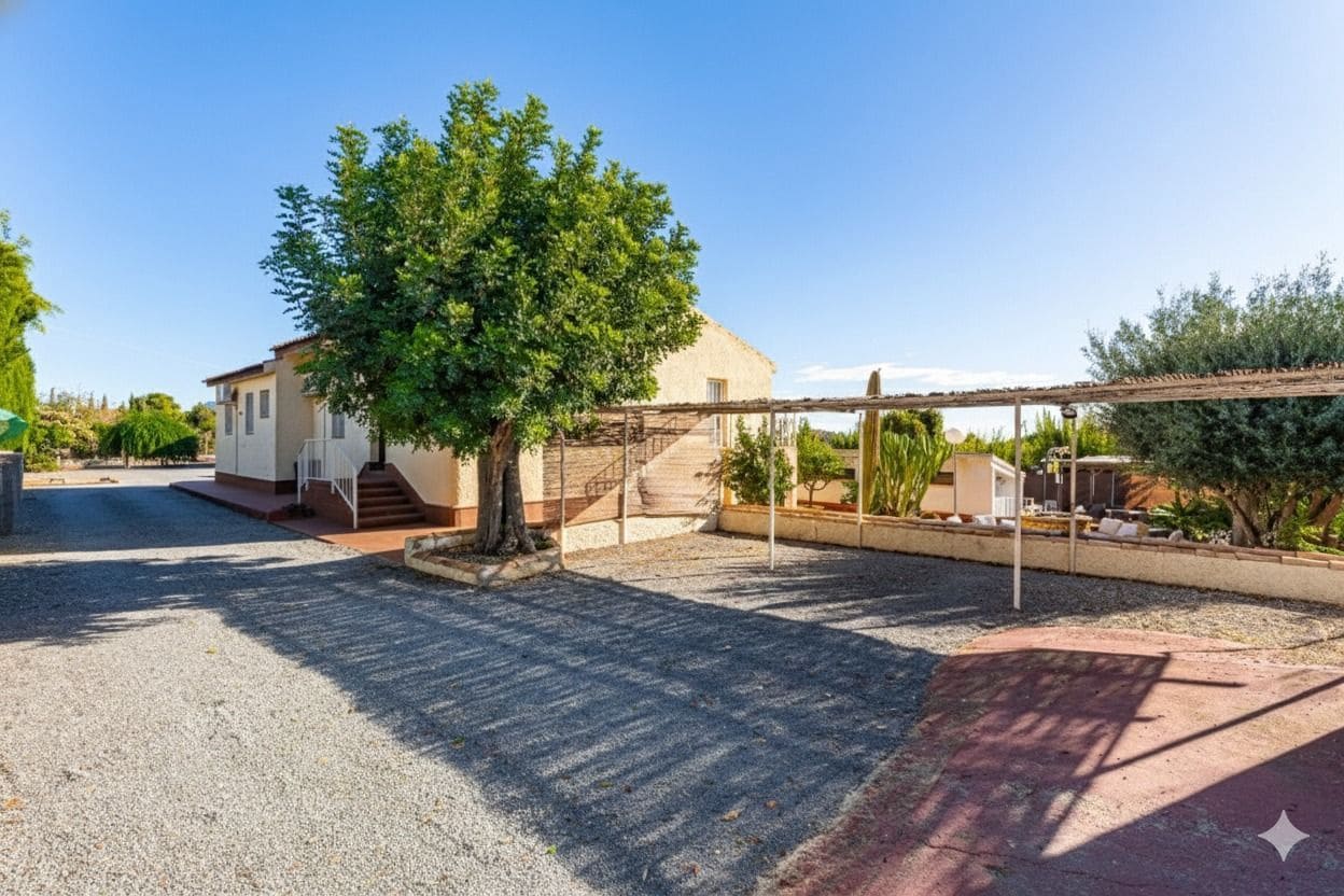 6 camera da letto Villa in vendita in La Nucia con piscina garage - 765.000 € (Rif: 9833336)