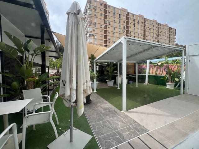 1 slaapkamer Commercieel te koop in Playa de San Juan, Alicante stad - € 165.000 (Ref: 9842627)