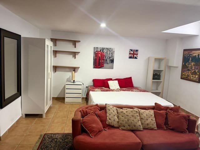 4 soveværelse Semi-Rækkehus til leje i Alicante Golf, Alicante by med swimmingpool garage - € 2.300 (Ref: 9842629)