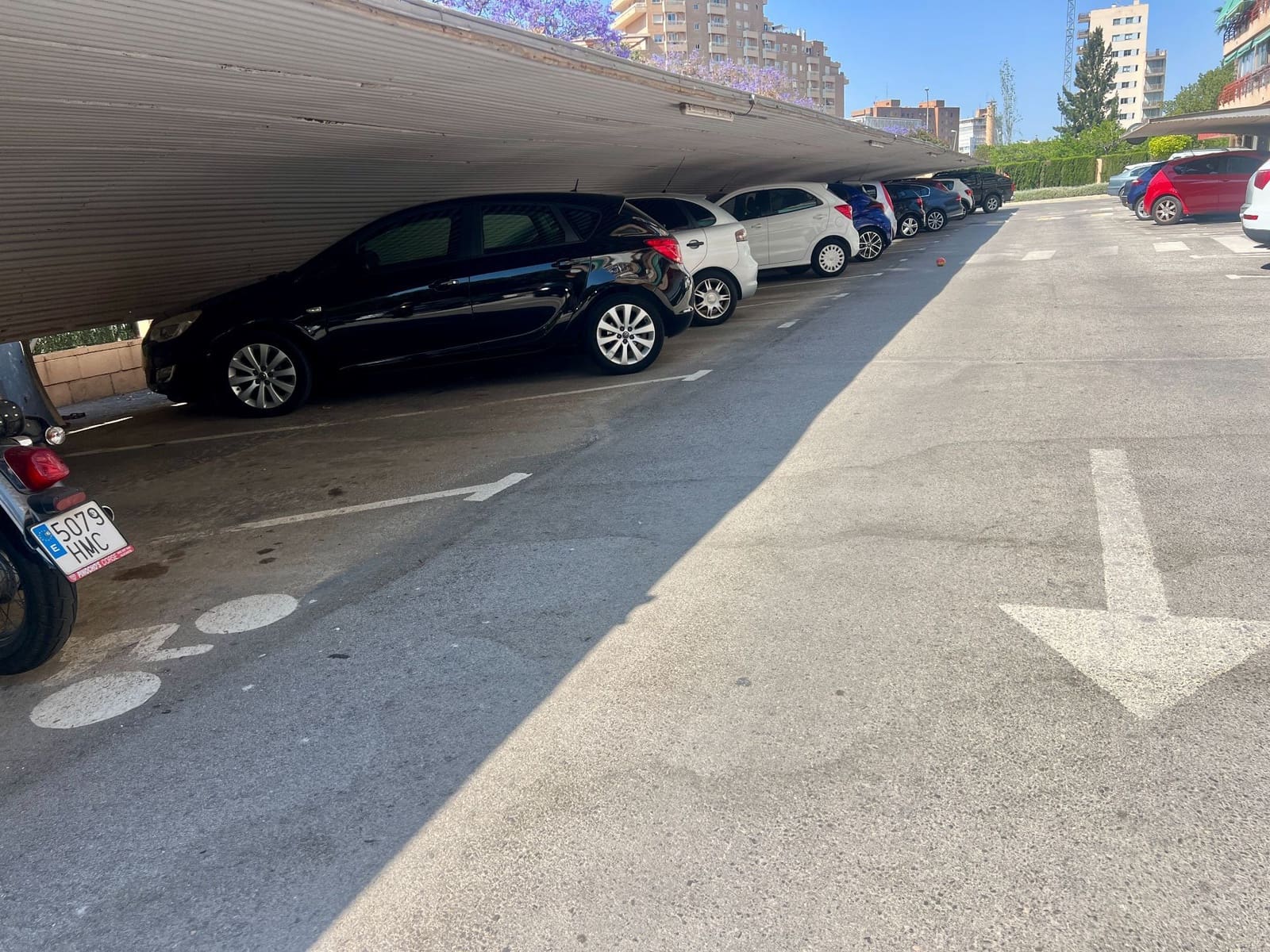 2 slaapkamer Flat te koop in Alicante stad met zwembad garage - € 275.000 (Ref: 9869897)