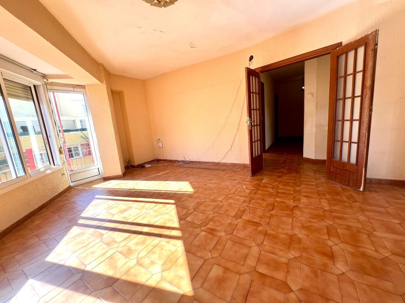 3 sovrum Lägenhet till salu i Alicante stad - 198 000 € (Ref: 9900185)