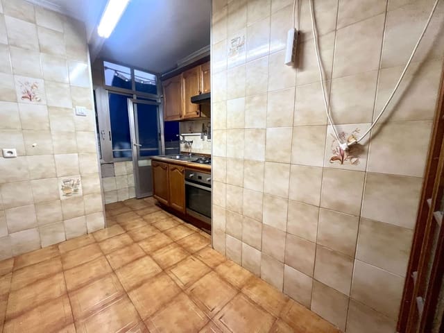 3 sovrum Lägenhet till salu i Santo Domingo, Alicante stad - 198 000 € (Ref: 9900185)