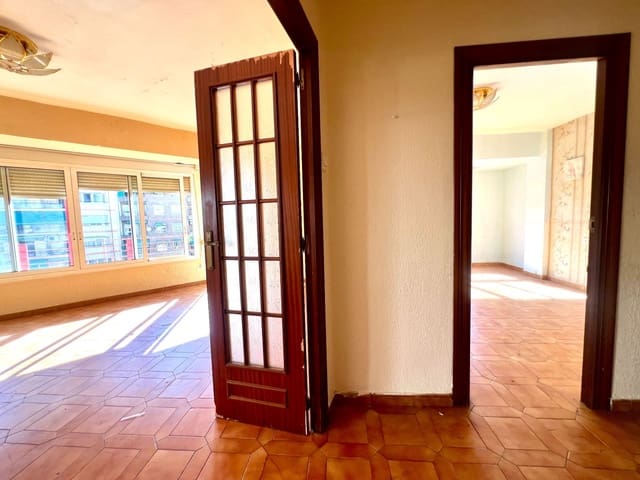 3 sovrum Lägenhet till salu i Santo Domingo, Alicante stad - 198 000 € (Ref: 9900185)