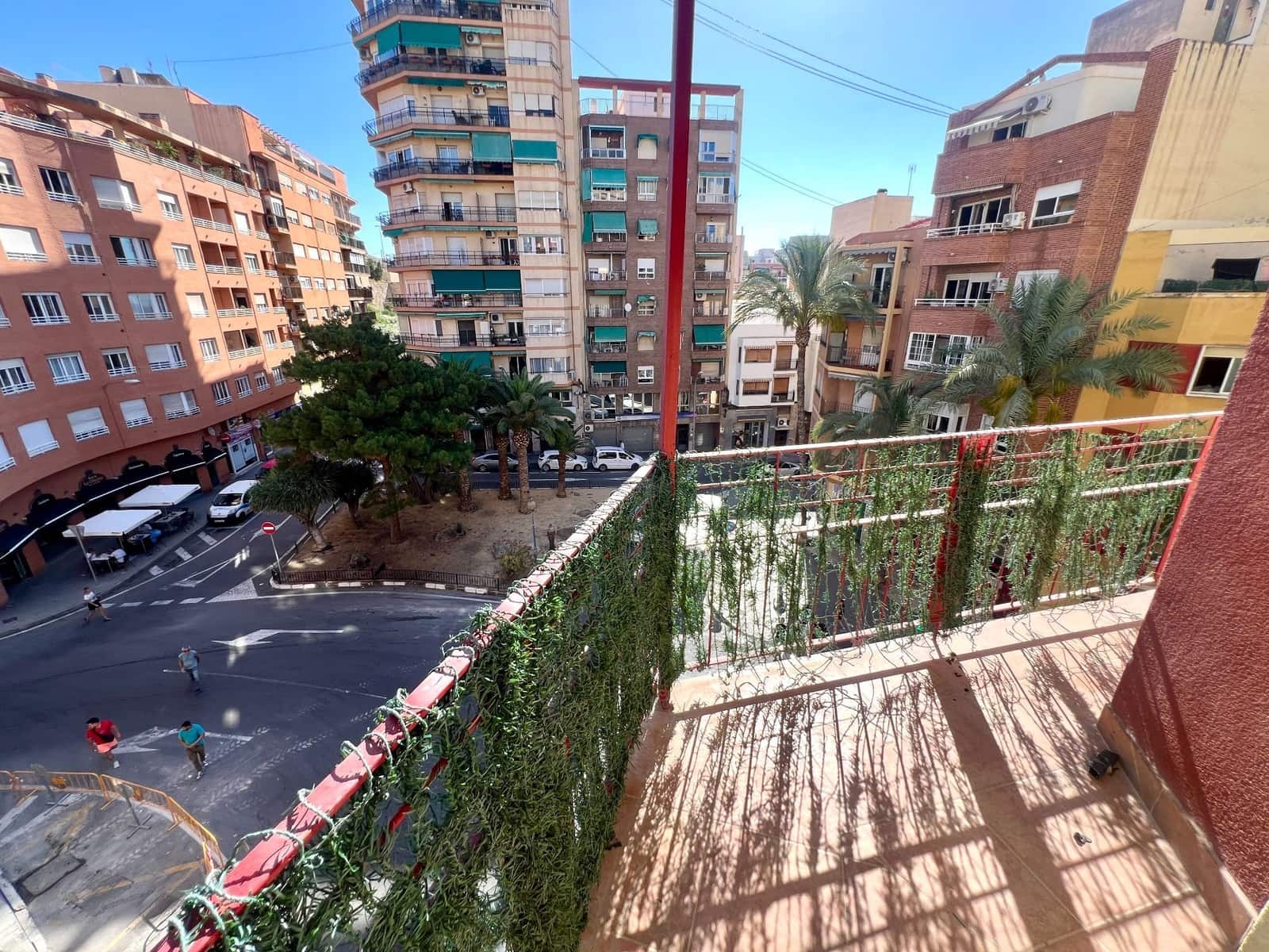 3 sovrum Lägenhet till salu i Alicante stad - 198 000 € (Ref: 9900185)