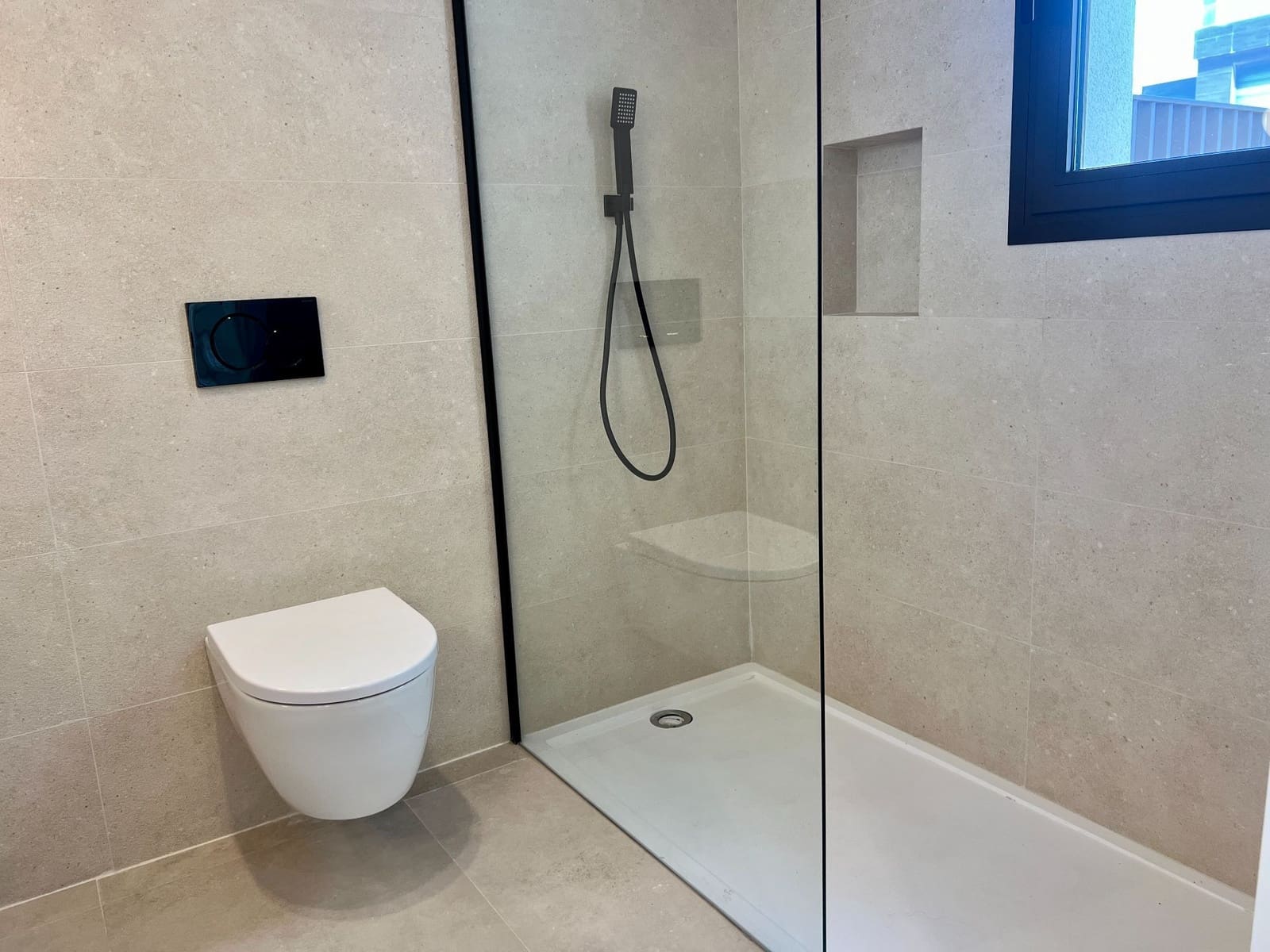 3 bedroom Villa for sale in Muchamiel / Mutxamel with pool garage - € 695,000 (Ref: 9912628)