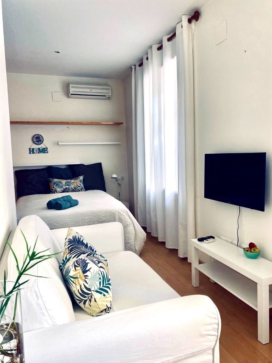 1 bedroom Apartment for rent in Alicante / Alacant city - € 950 (Ref: 9939468)