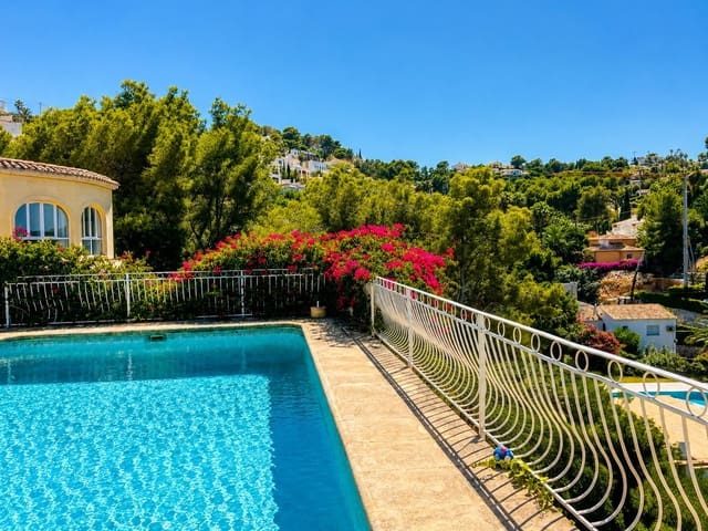 4 soverom Villa til salgs i Cap Martí - El Tossalet - Pinomar, Javea / Xàbia med svømmebasseng garasje - € 950 000 (Ref: 9967238)