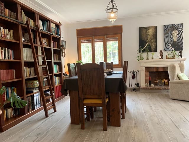 3 Zimmer Villa zu verkaufen in Muchamiel / Mutxamel mit Pool Garage - 592.000 € (Ref: 9998119)