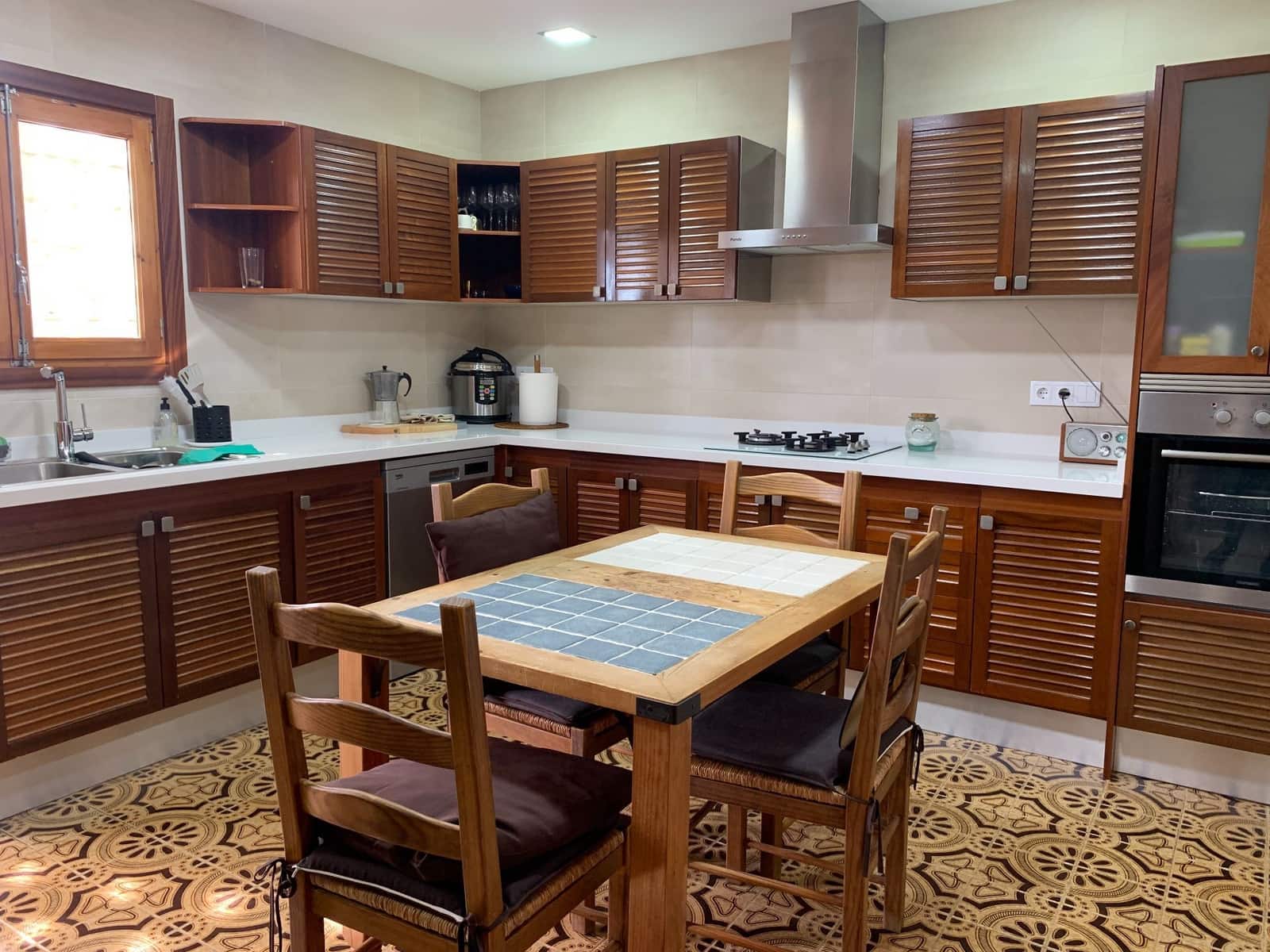 3 Zimmer Villa zu verkaufen in Muchamiel / Mutxamel mit Pool Garage - 592.000 € (Ref: 9998119)