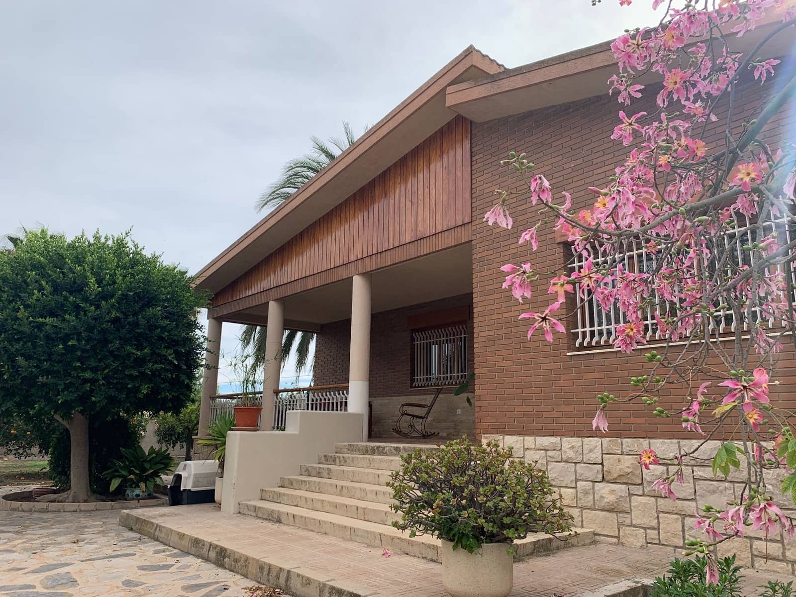 3 Zimmer Villa zu verkaufen in Muchamiel / Mutxamel mit Pool Garage - 592.000 € (Ref: 9998119)