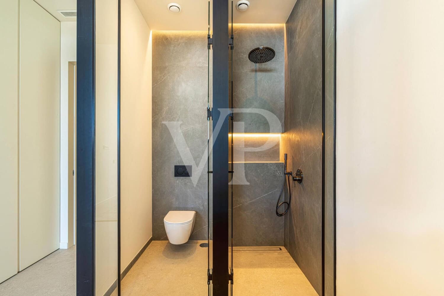 4 sypialnia Willa na sprzedaż w Guia de Isora z basenem - 6 500 000 € (Ref: 10010351)